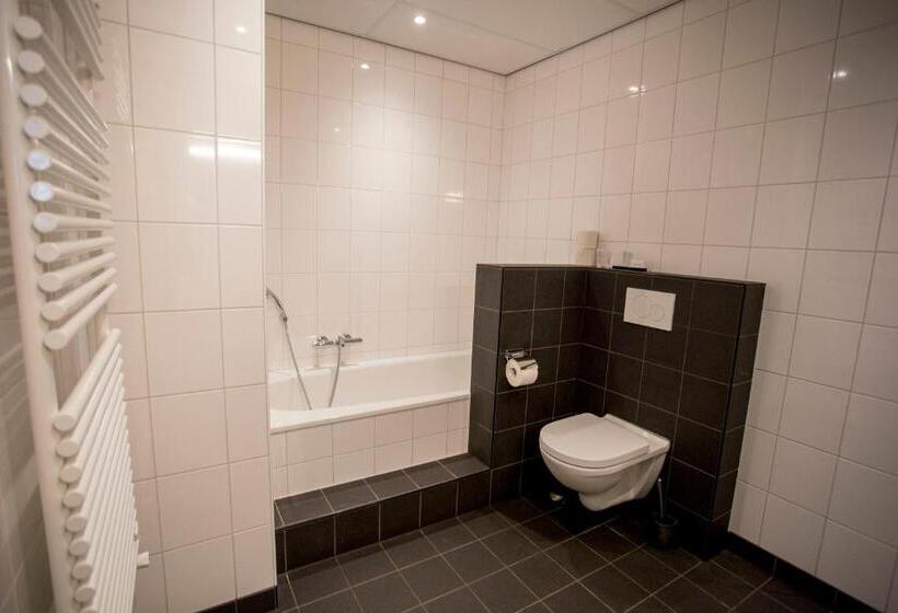 Отель In't Holt 1654 Grand Café & Logement