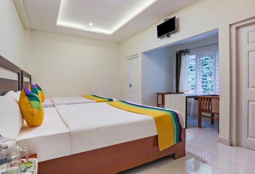 Itsy Hotels Kottaram Residency