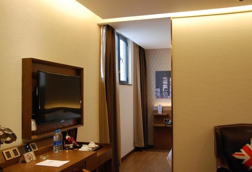 هتل James Joyces Coffetel