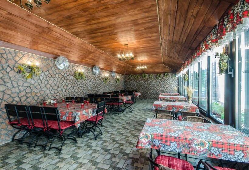 호텔 Lepsza садыба