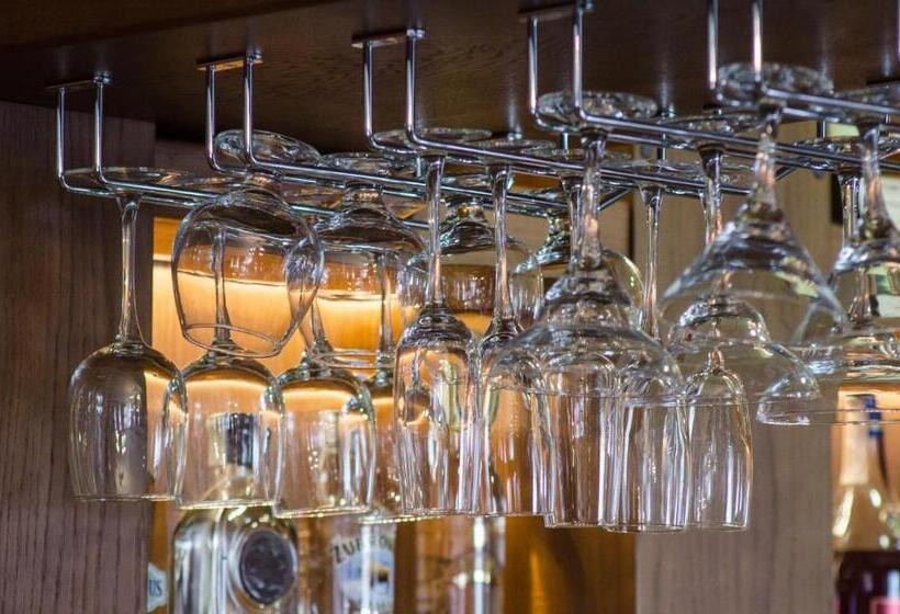 호텔 Lepsza садыба