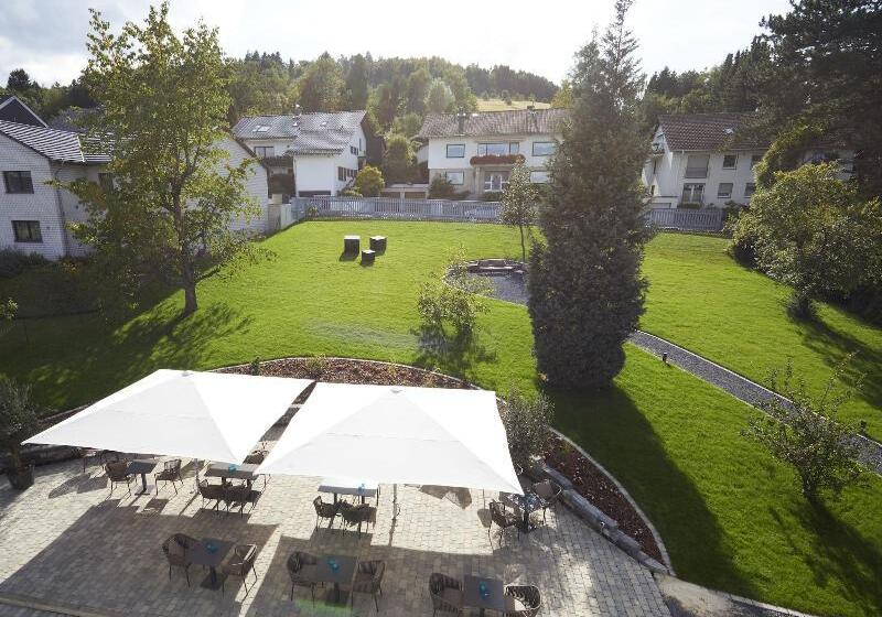 هتل Liono Boutique