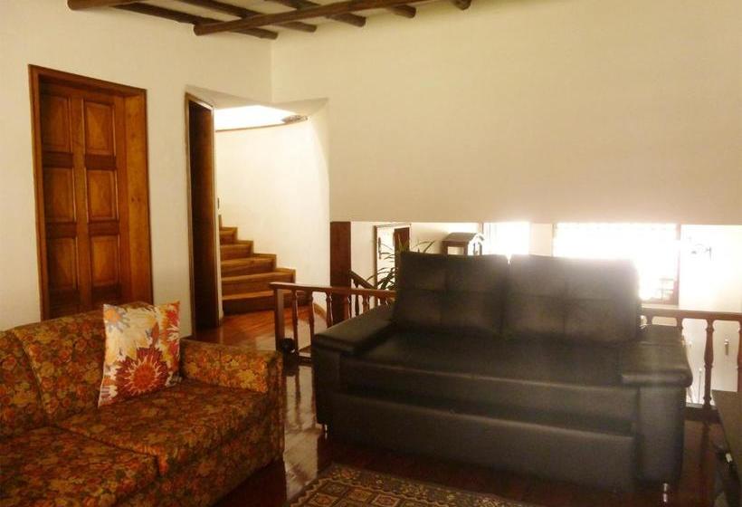 فندق Hostal Café Casa Caturro