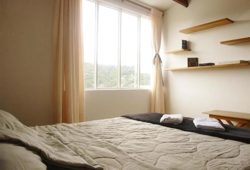 فندق Hostal Café Casa Caturro