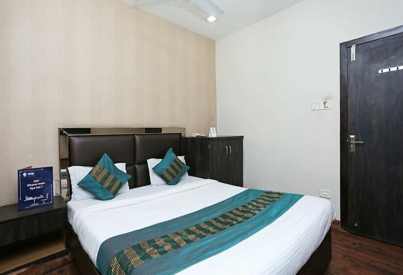 Отель Oyo 6325  Kiran