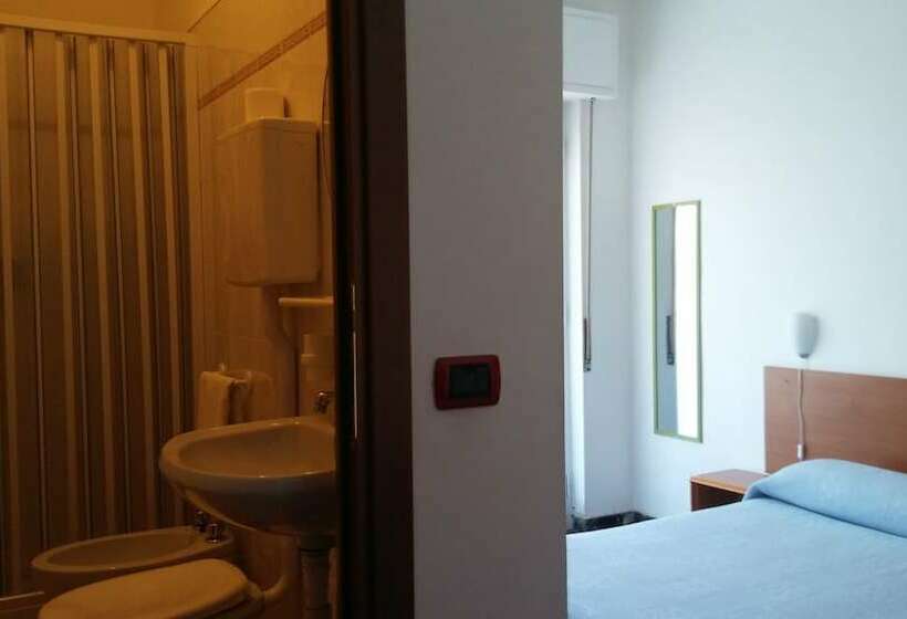 בית מלון כפרי Pensione Aurora