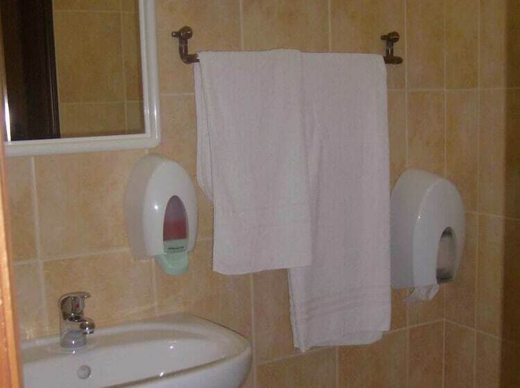 בית מלון כפרי Pensione Aurora