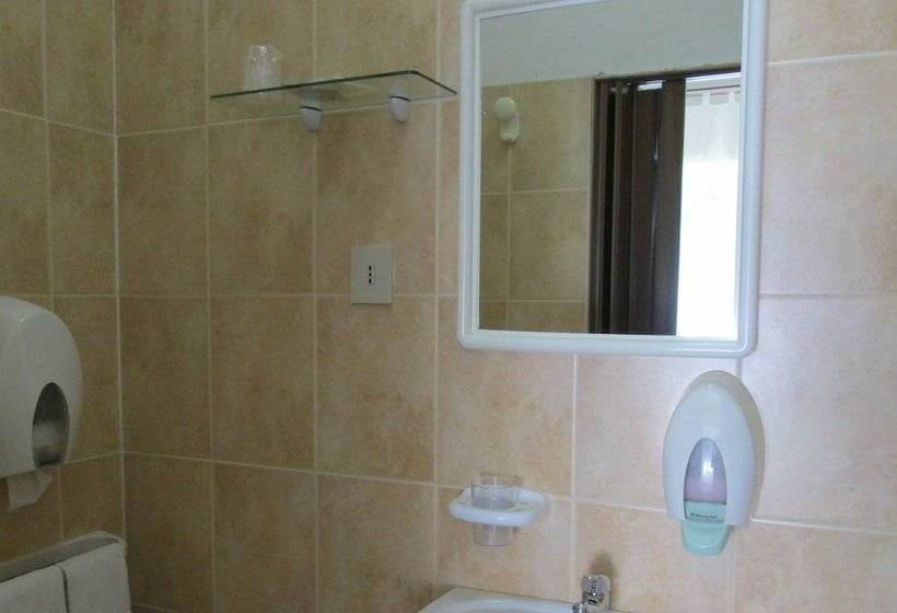 בית מלון כפרי Pensione Aurora