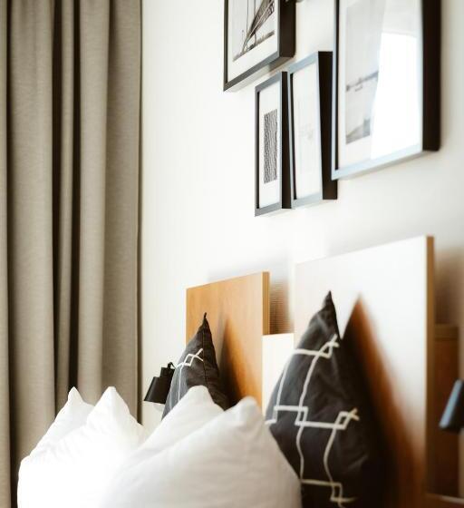 호텔 Rheinpromenade8