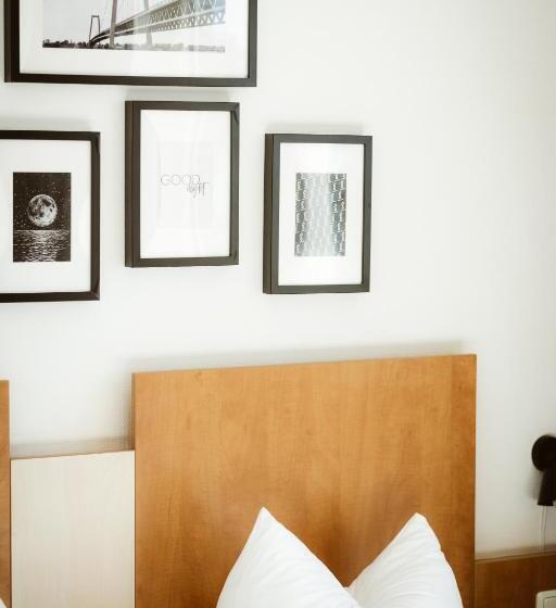 호텔 Rheinpromenade8