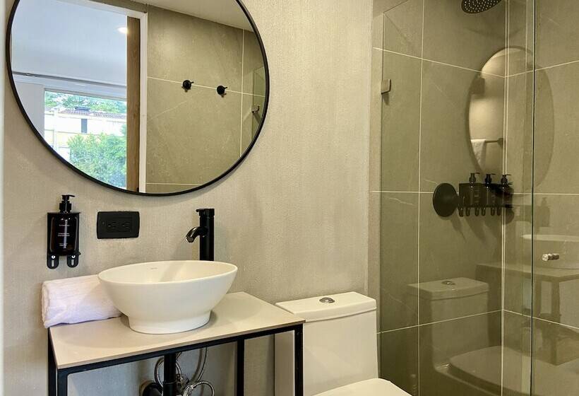 Отель Santa Ana Medellin