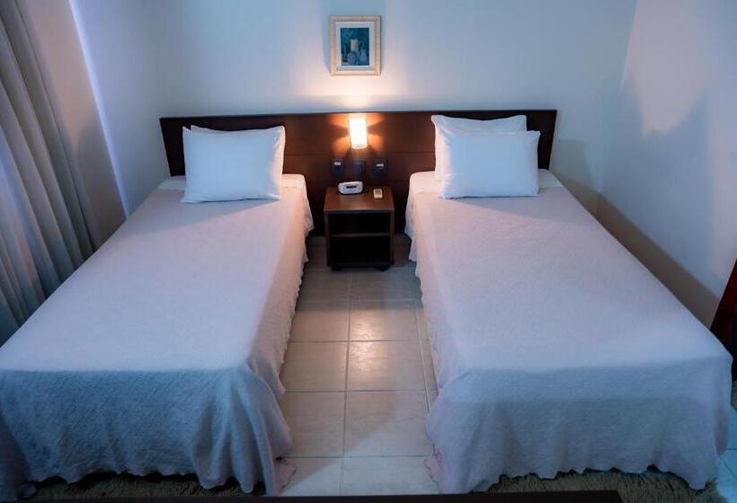 ホテル Santos Dumont