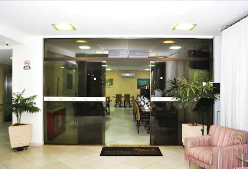 ホテル Santos Dumont