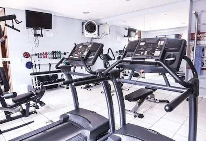 ホテル Santos Dumont