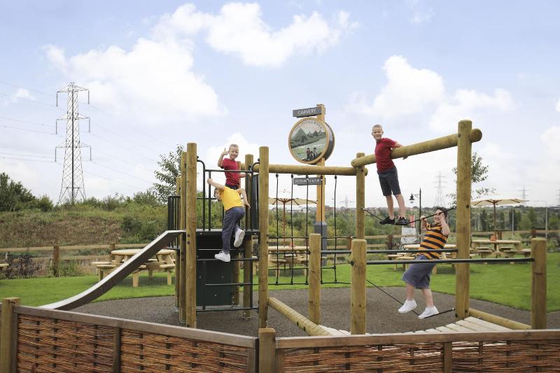 فندق Spring River Ebbsfleet By Marston's Inns