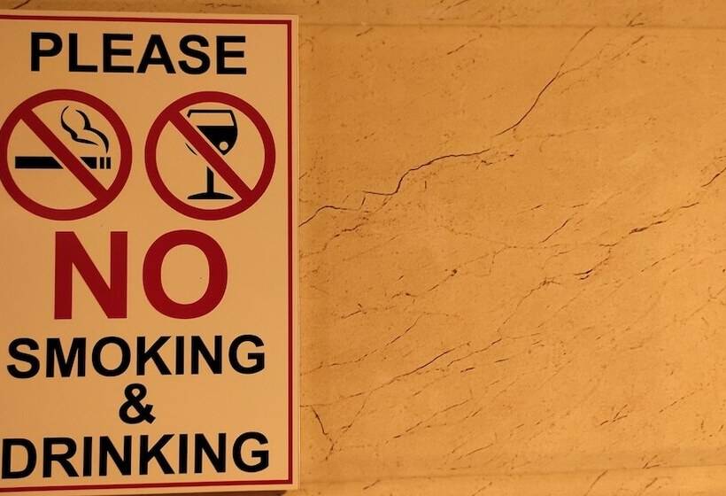 酒店 Sri Maharaja Residency