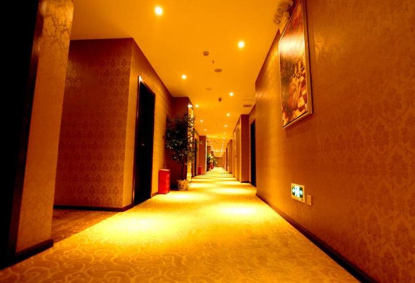 فندق Super 8 Langzhong Passenger Transportation Center