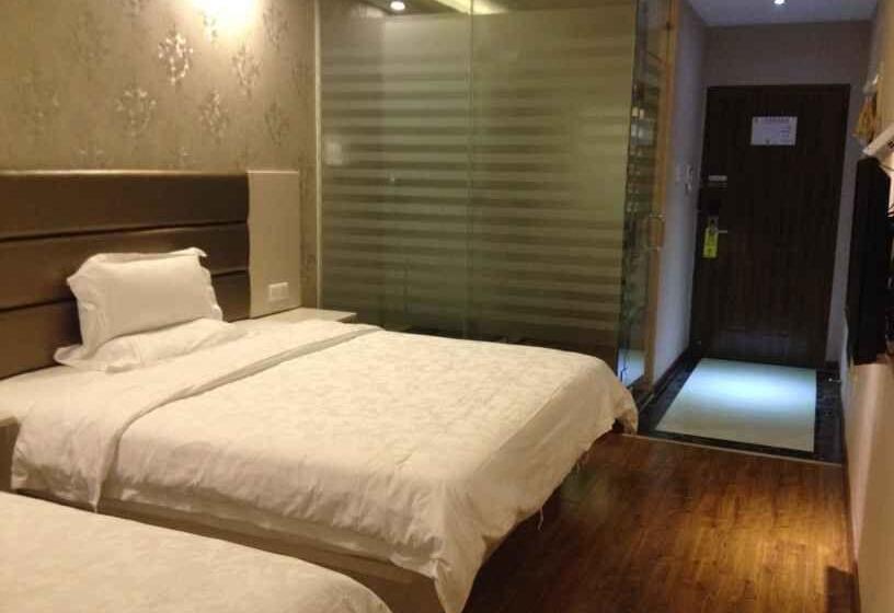 فندق Super 8  Zhangzhou Tengfei Road