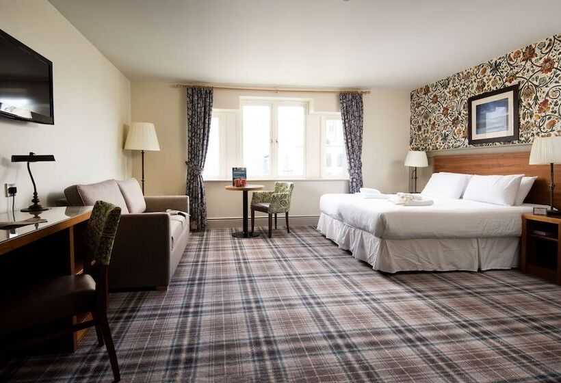 Отель The Hog S Head Inn The Inn Collection Group