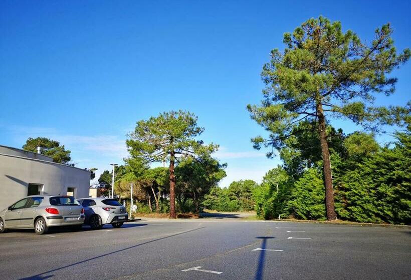 Отель Vent D Eden Park