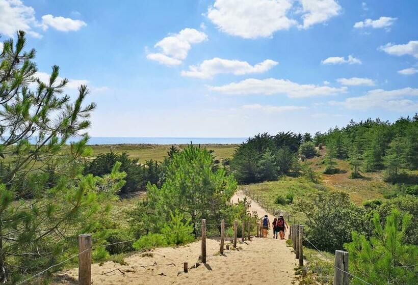 Отель Vent D Eden Park