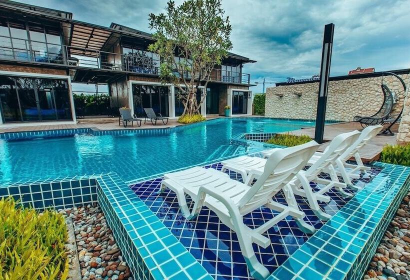 Mawadee Island Resort