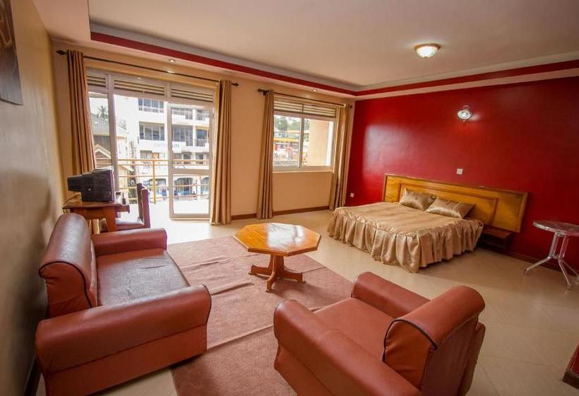 هتل Pel Arps  & Apartments