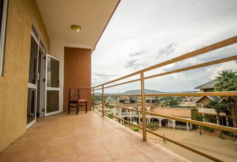 هتل Pel Arps  & Apartments