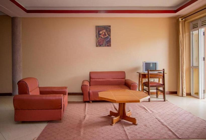 هتل Pel Arps  & Apartments