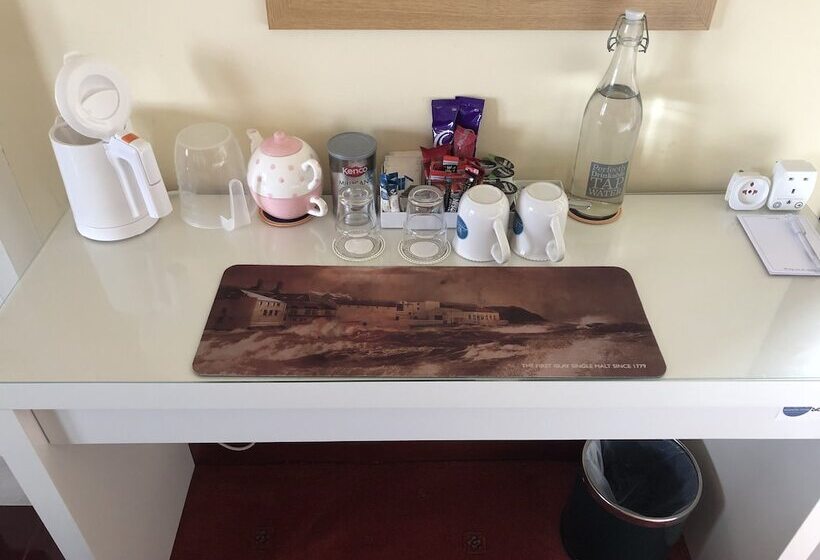 The Bowmore House Bed And Breakfast