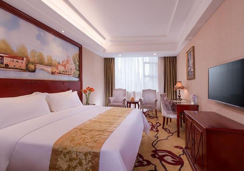 Vienna Hotel Shenzhen Bao An Xin An
