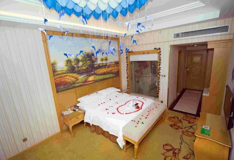 Vienna International Hotel Shanghai Malu Station