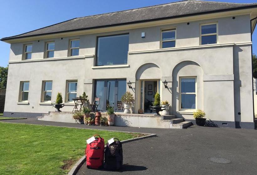 צימר Water S Edge Glenarm Self Catering Apartments