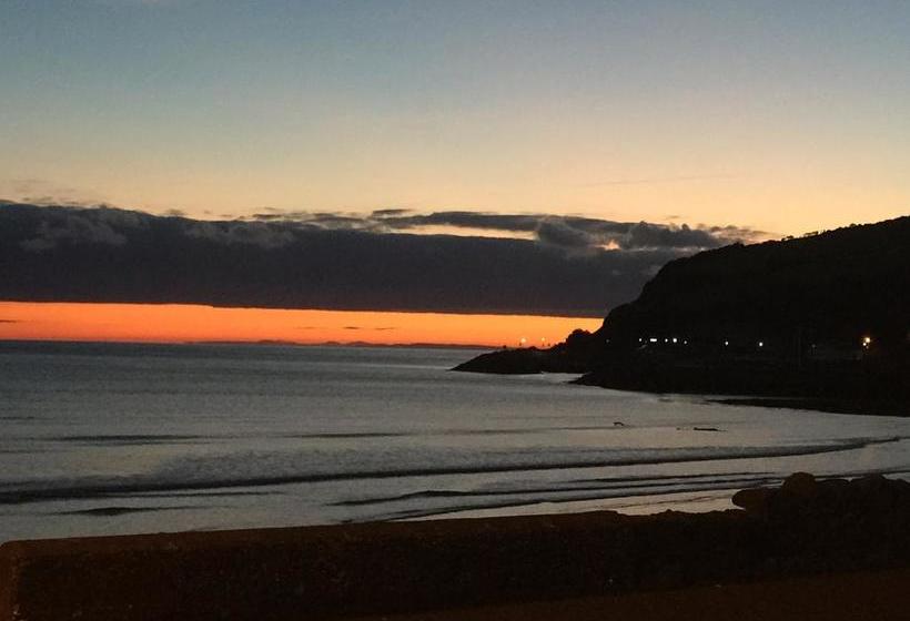 צימר Water S Edge Glenarm Self Catering Apartments