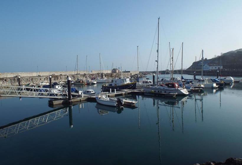 צימר Water S Edge Glenarm Self Catering Apartments