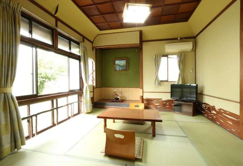 Wakariki Ryokan