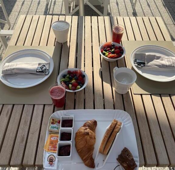 مبيت وإفطار Ca' De Tobia