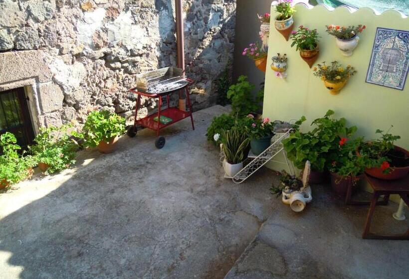 مبيت وإفطار Casa Castori