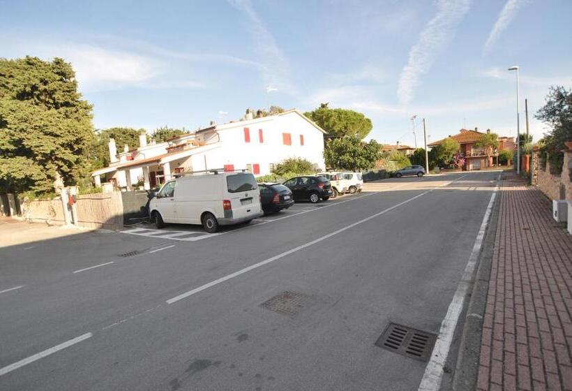 住宿加早餐 I Leoncini