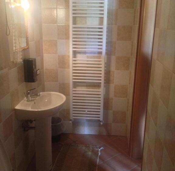 تختخواب و صبحانه Il Giardinaccio Agriturismo