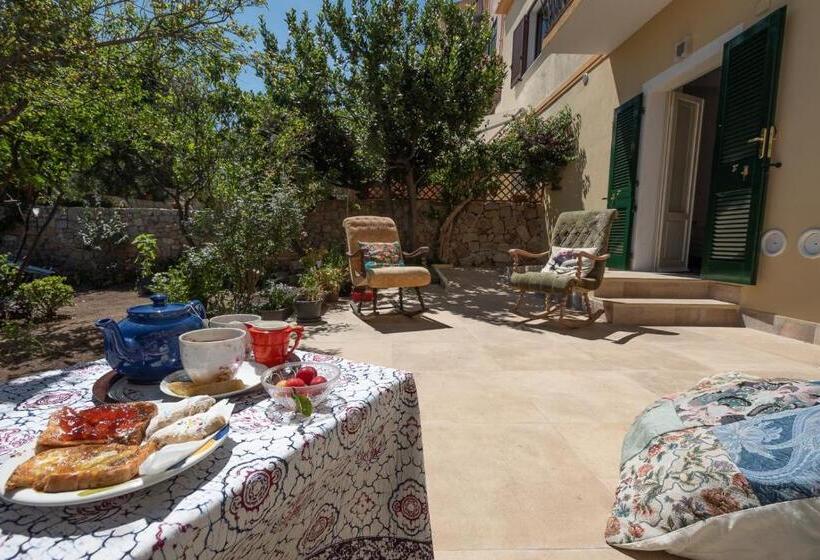 تختخواب و صبحانه Il Giardino Di Tatiana Rooms & Breakfast