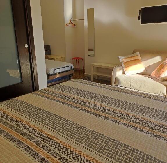 تختخواب و صبحانه Il Giardino Di Tatiana Rooms & Breakfast