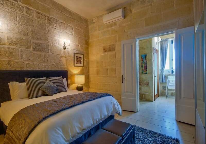 تختخواب و صبحانه Julesy S Bnb