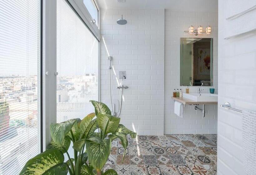 تختخواب و صبحانه Julesy S Bnb