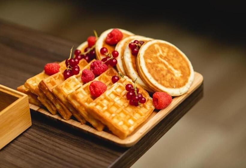 تختخواب و صبحانه Julesy S Bnb