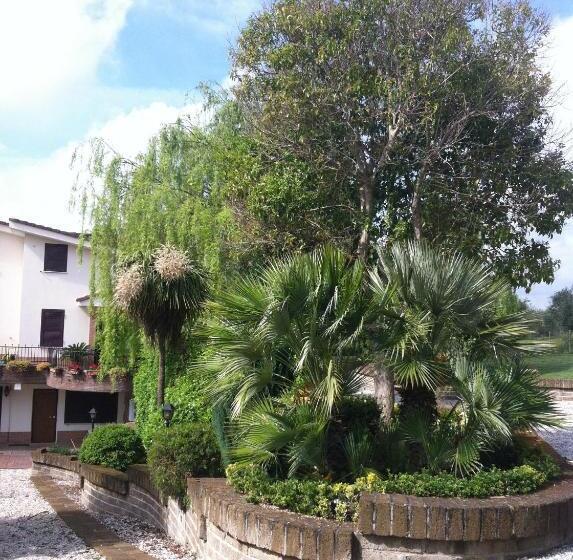 צימר L Albero Del Pepe