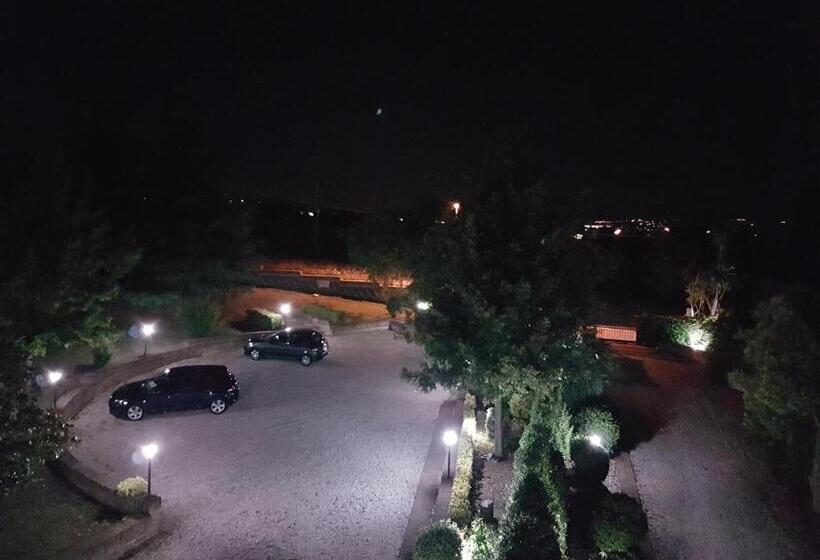 צימר L Albero Del Pepe