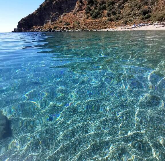 مبيت وإفطار L Antico Borgo