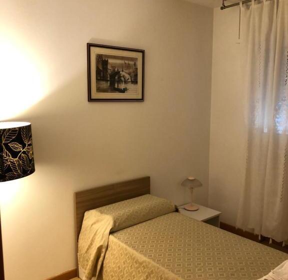 Bed And Breakfast La Sosta