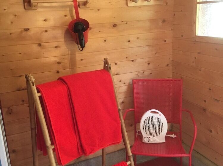 צימר Mas De La Pinède Ex Les Arbousiers